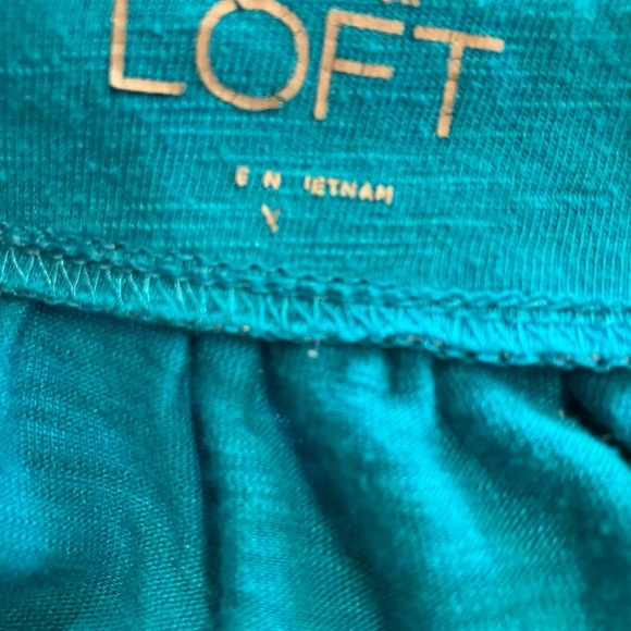 LOFT Blue Sleeveless Relaxed Blouse - Picture 5 of 7